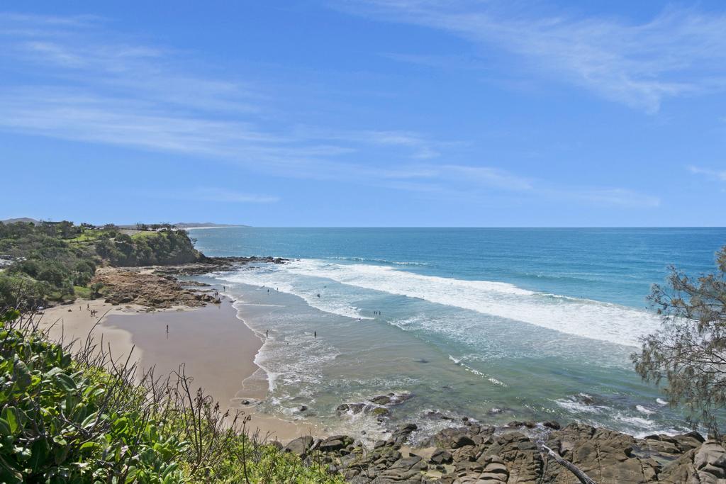 Pandanus Coolum Beach Exterior photo